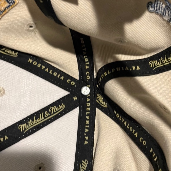 West Virginia Mountaineers Hat - Picture 5 of 5